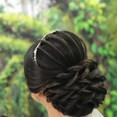 Fatike Uğuz 3D Saç Tasarım ve Topuz