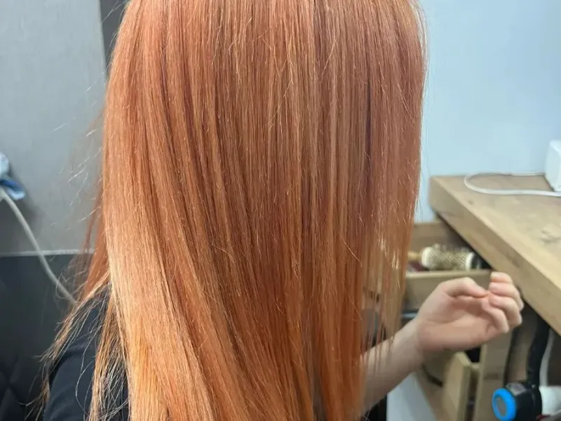 Seferihisar'ın Rüzgarı ve Nemi Saçını Bozmasın: Ombre Bakımının 5 Sırrı